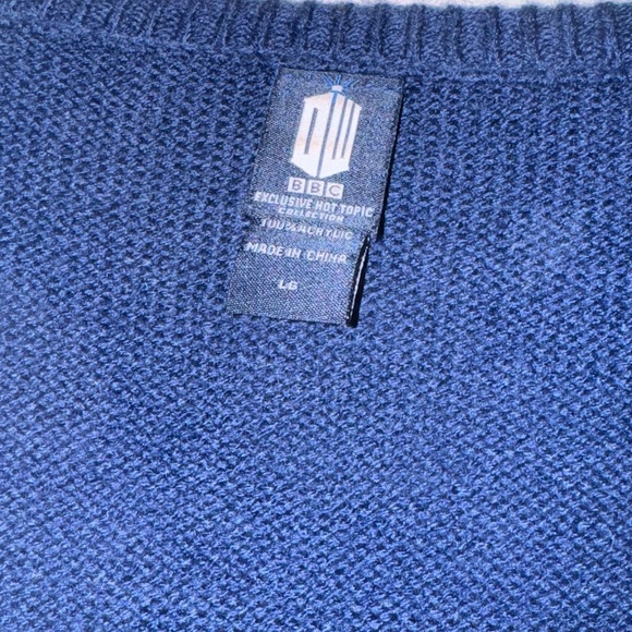 Doctor Who TARDIS Girls Sweater - Picture 5 of 8